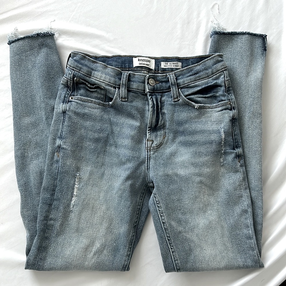 Highrise, skinny jeans, Blue denim, fits perfectly!